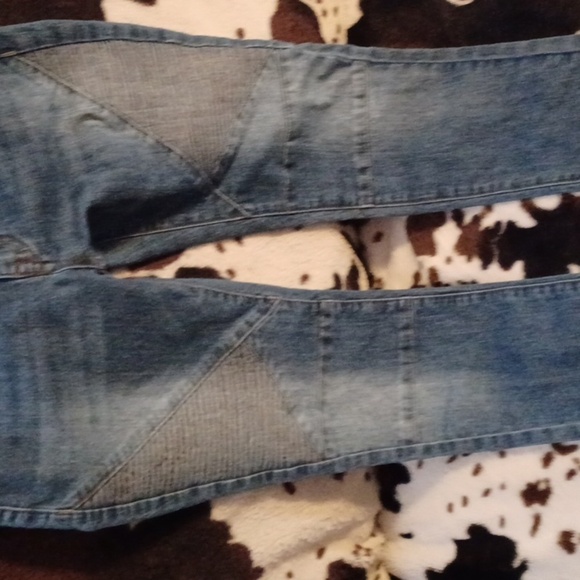 ARIZONA JEAN CO. WOMENS JEANS SIZE 5. - Picture 4 of 8